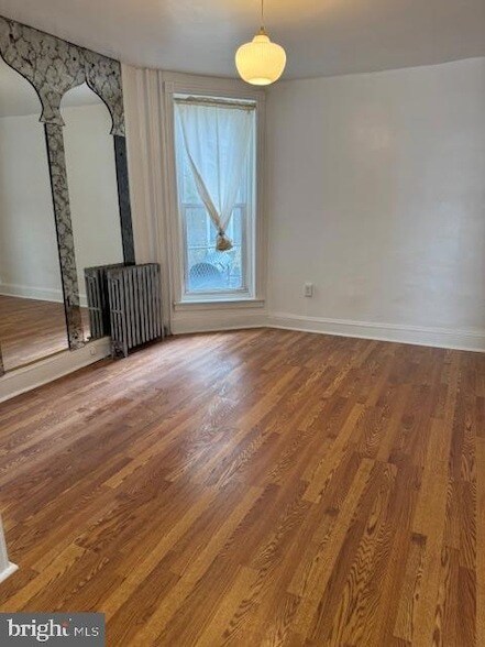 Foto del edificio - 6422 N Lambert St