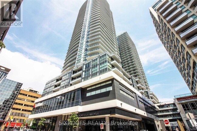 Building Photo - 98 Lillian St