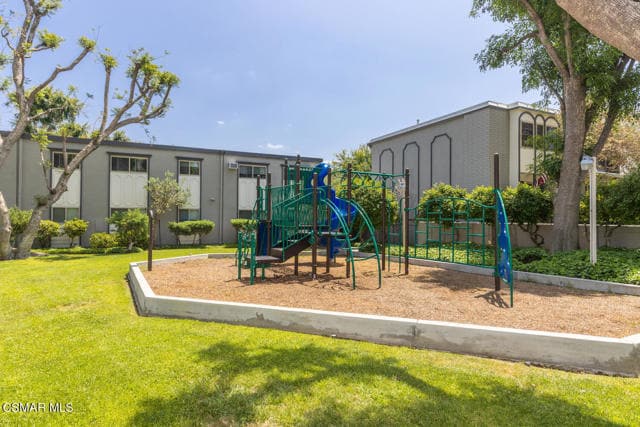 Building Photo - 6030 Nevada Ave