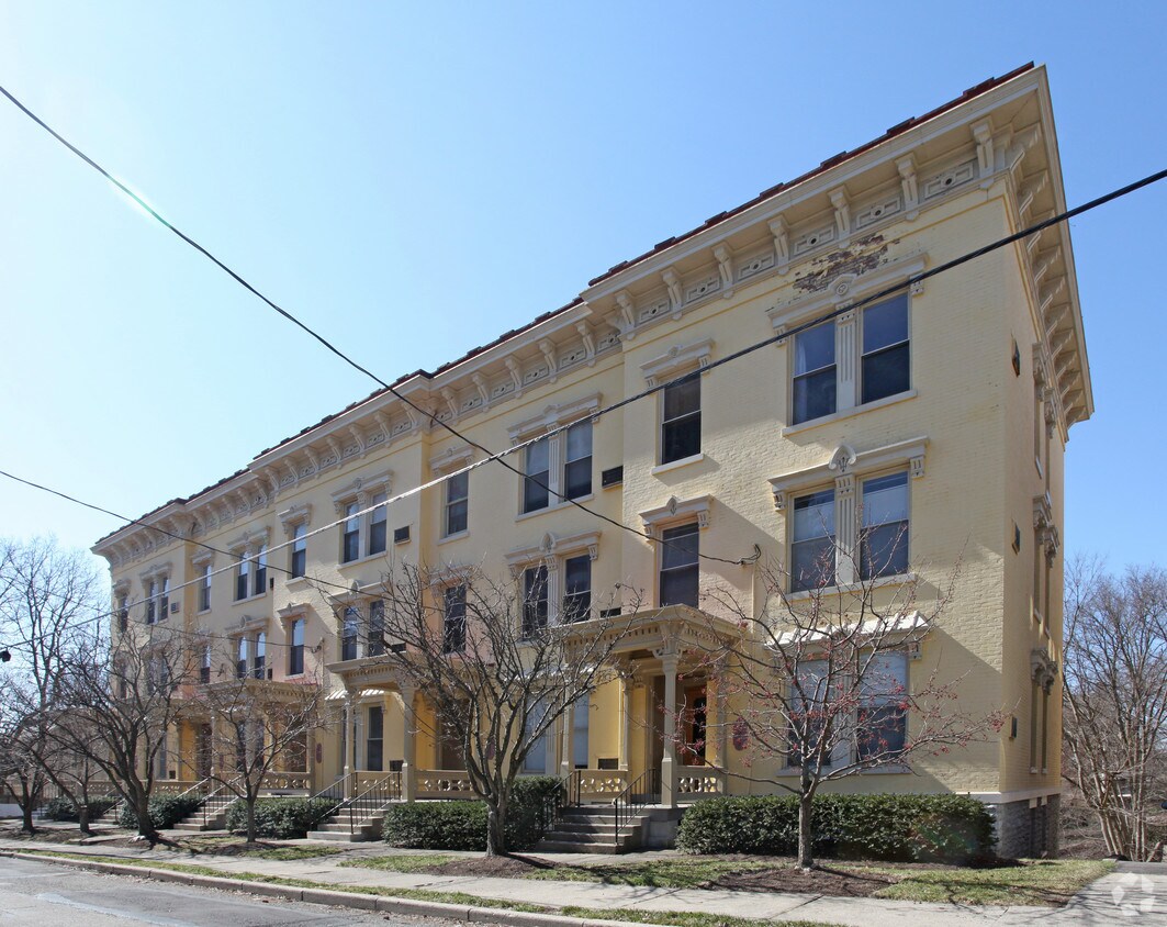 Building Photo - Salutaris House