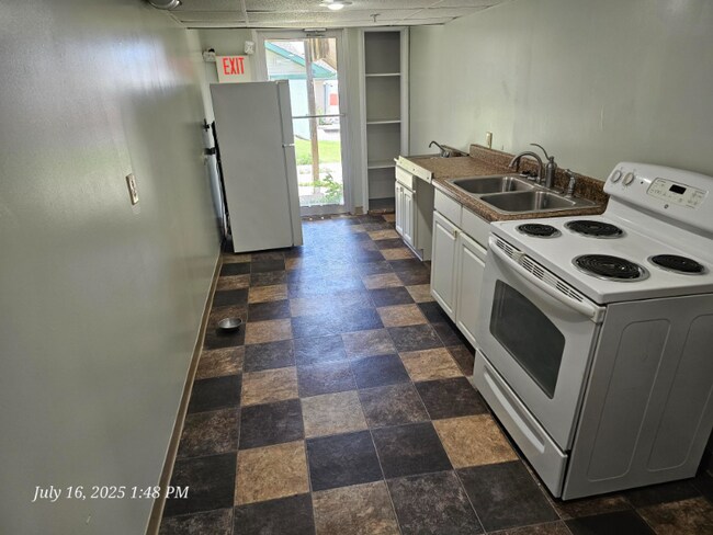 Foto del edificio - 615 S Chestnut St