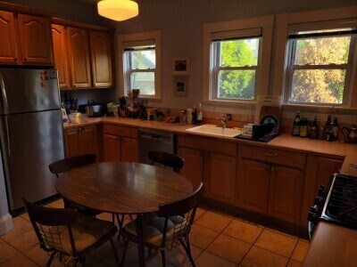 Primary Photo - 159 Parsons St
