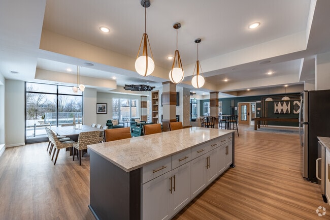 Clubroom - The Brooks