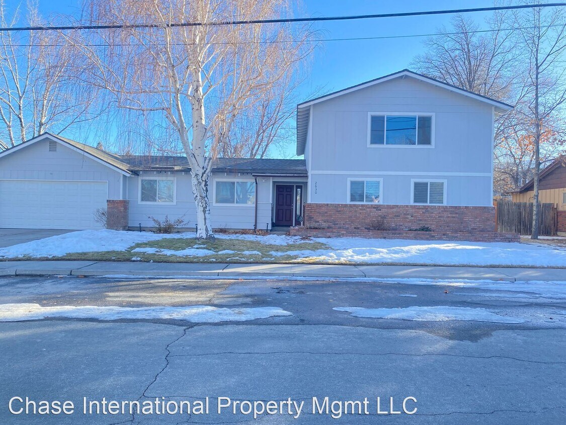 Foto principal - 5 br, 3 bath House - 2630 Trentham Way