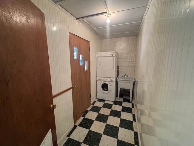 Foto del edificio - Statesville Downtown - 3BR/1.5BA