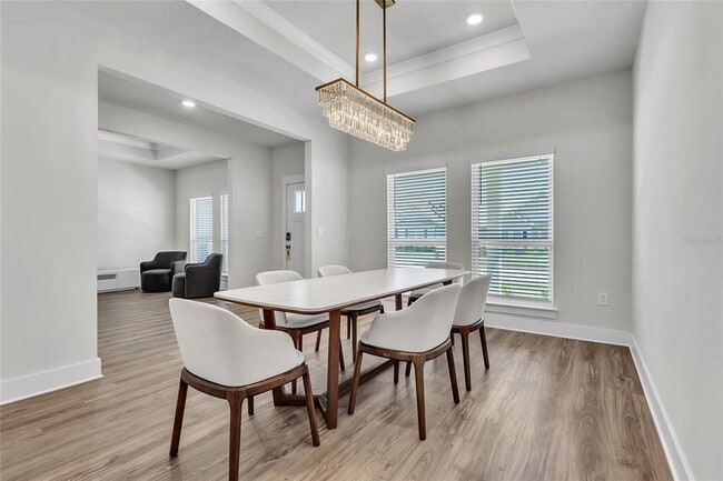 Foto del edificio - 5531 Blake Ln