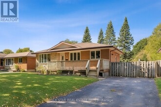 Building Photo - 87 Leaside Dr
