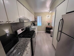 Building Photo - 1815 Glendon Ave