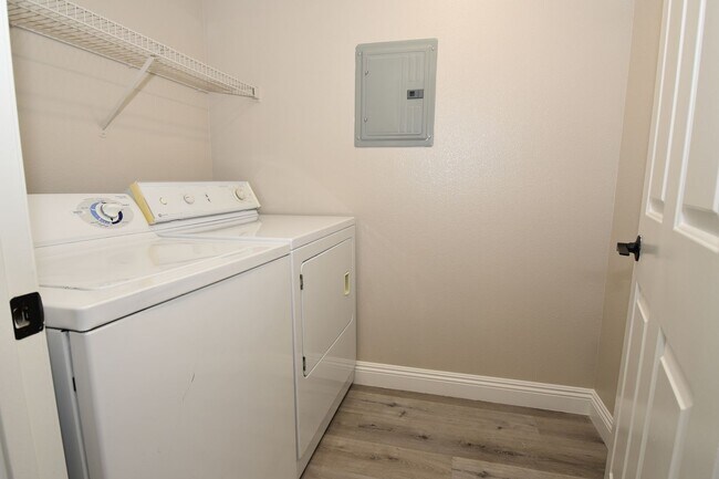 Foto del edificio - UPGRADED LOVELY 2 BED 2 BATH CONDO AT VISTANA