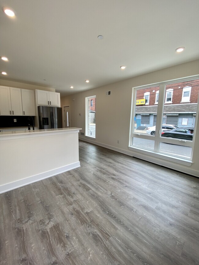 Foto del edificio - 821 Diamond St