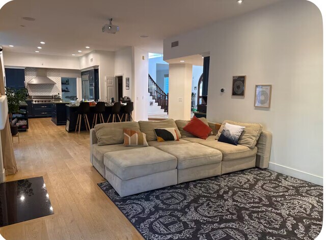 Foto del edificio - 22259 Dumetz Rd