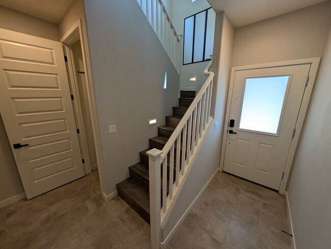 Building Photo - 3 Bedroom Townhome in the Fincher Fields C...