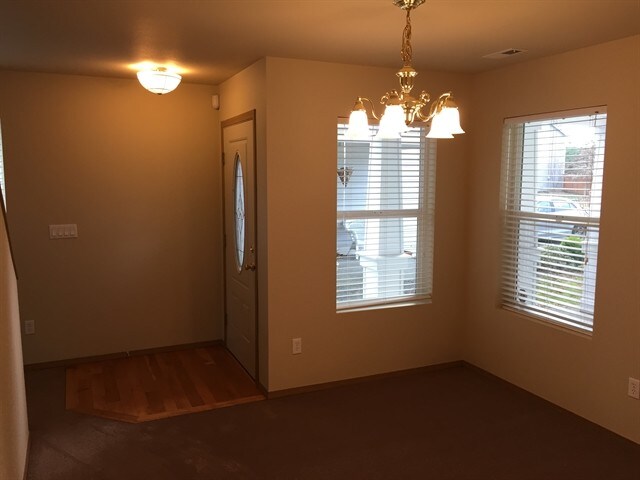 Foto del edificio - 9814 198th Avenue Ct E