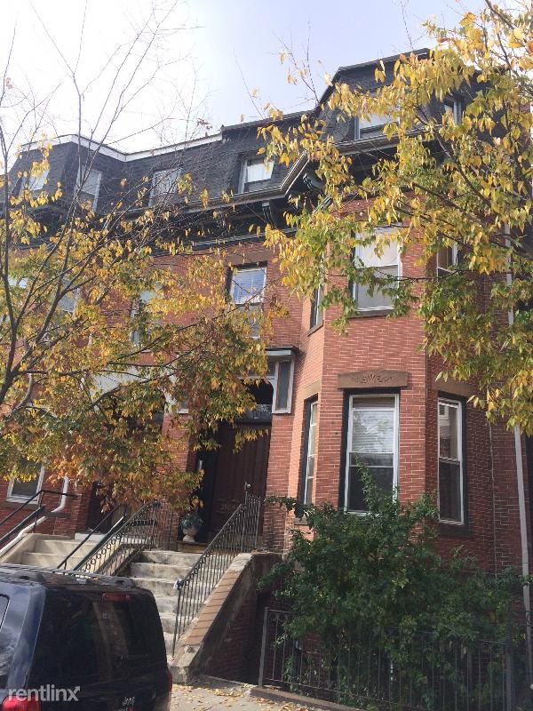 Primary Photo - 2985 Washington St