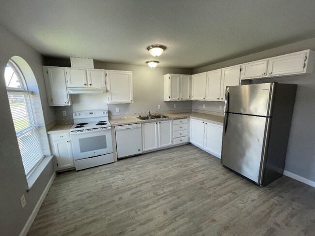 Foto del edificio - 403 SW William Ave