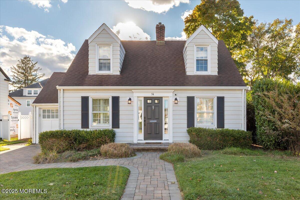 Primary Photo - 14 Prospect Ave N