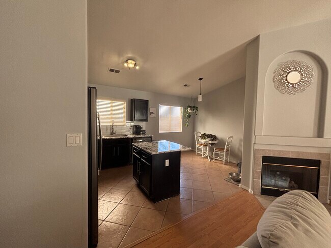 Foto del edificio - 6307 Dante Ln NW