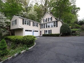 Building Photo - 1286 Long Ridge Rd