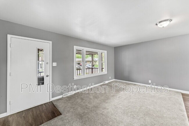 Building Photo - 1508 Grand Ave