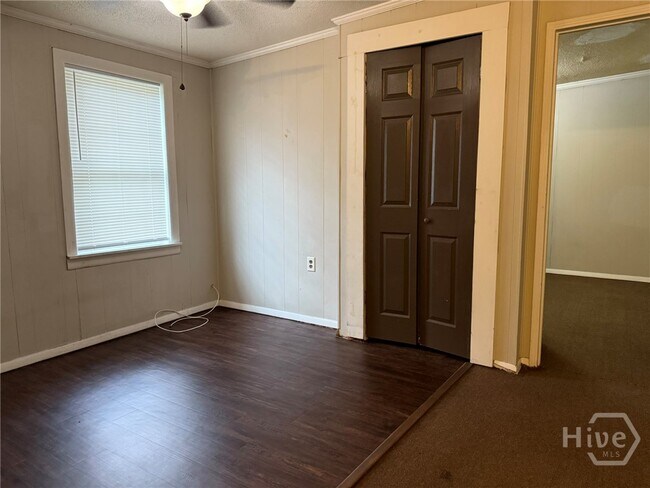 Foto del edificio - 317 Strickland St