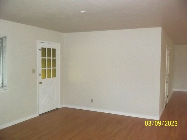 Foto del edificio - Three bedroom home in Fair Oaks