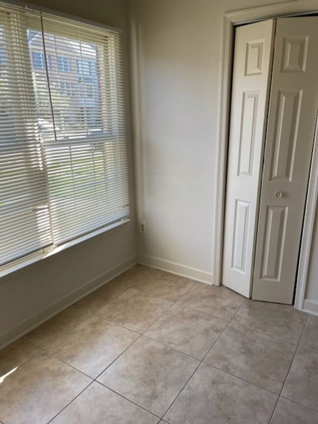 Photo - 5516 Sully Lake Dr House