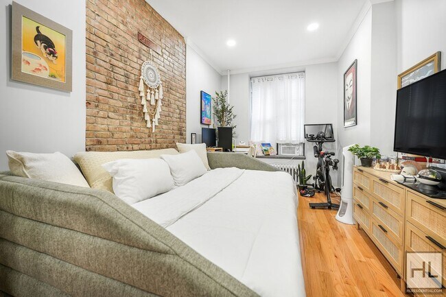 Foto del edificio - EAST 88 STREET