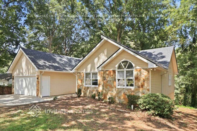 Foto del edificio - 1810 Timber Lake Rd NW