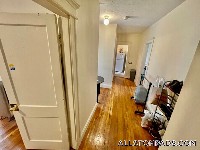 Foto del edificio - 1152 Commonwealth Ave