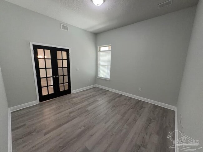 Building Photo - 6264 Pineapple DR