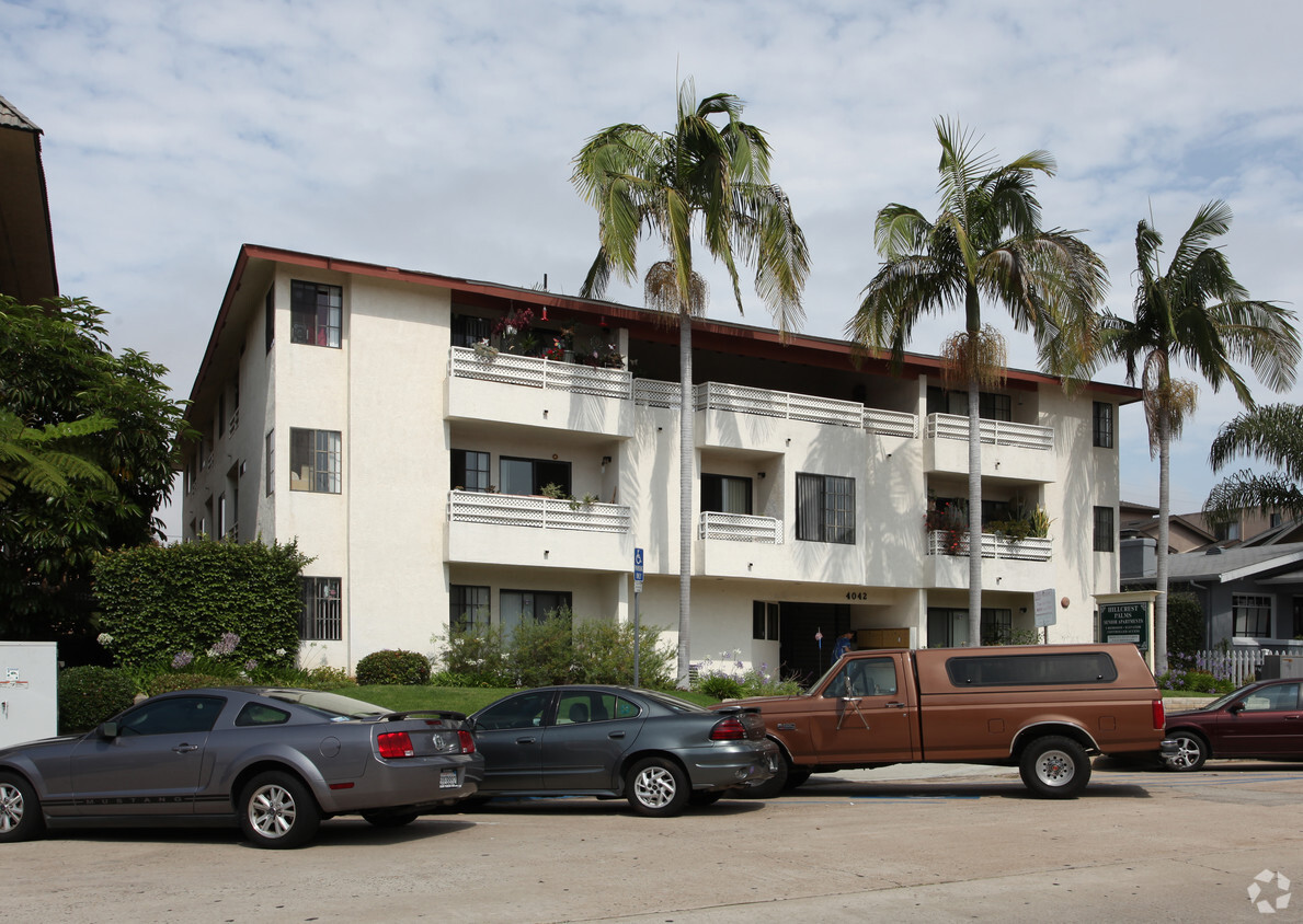 Foto del edificio - Hillcrest Palms Senior Apartments