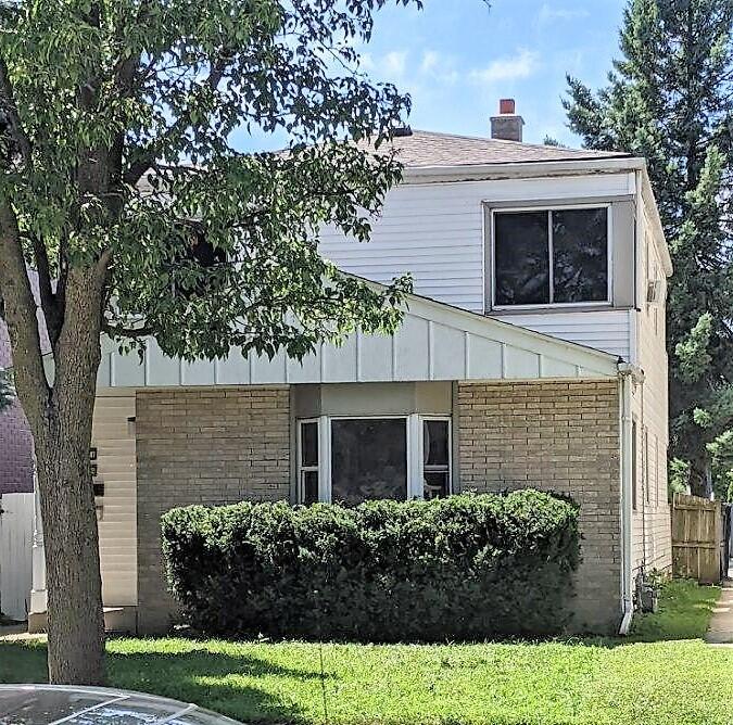 1571 S 76th St, West Allis, WI 53214 Townhome Rentals in West Allis