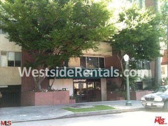 Primary Photo - 540 Kelton Ave