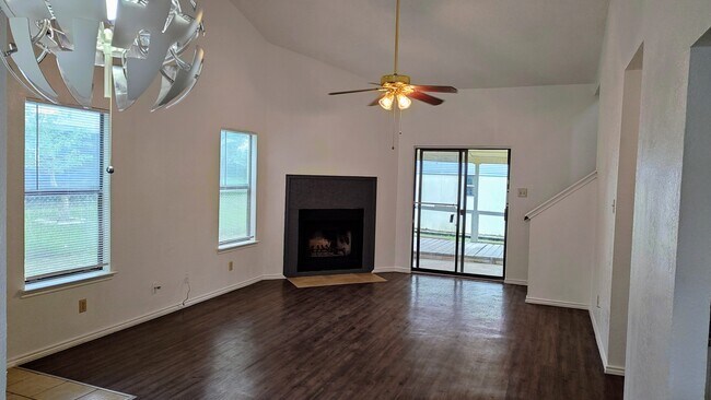 Foto del edificio - 3808 London Ln