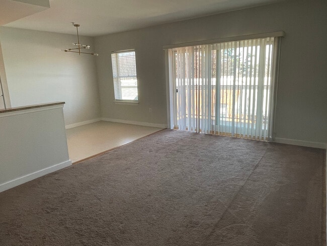 Building Photo - 1600 Church Rd