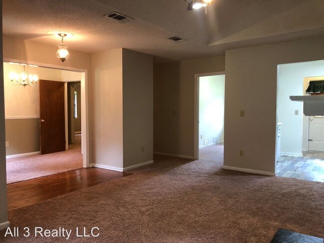 Building Photo - 3 br, 2 bath House - 6073 Sherburn Road