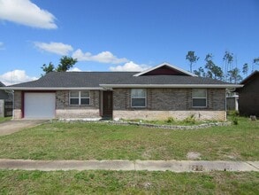 Building Photo - 2005 Geralo Ln