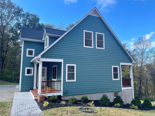 Foto del edificio - 2130 Hunterbrook Rd