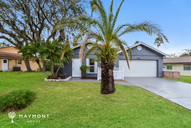 Building Photo - 11 Maple Run