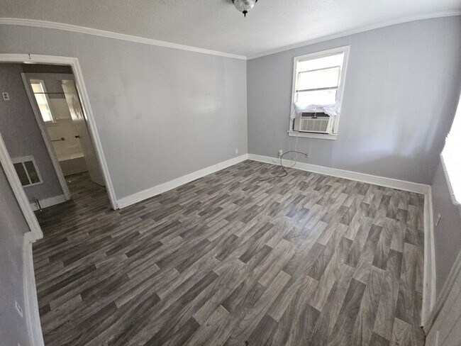 Foto del edificio - 1551 Dexter Ave