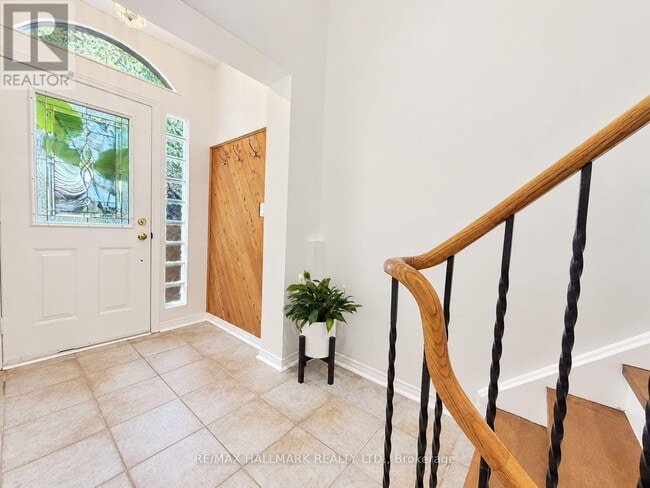 Building Photo - 23 Ironshield Crescent