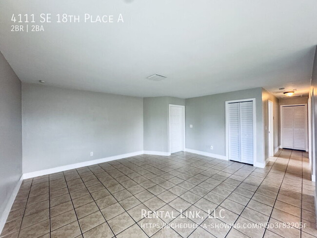Building Photo - 4111 SE 18th Pl
