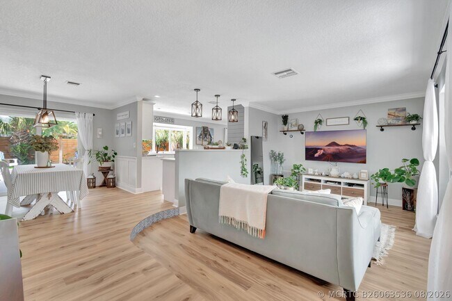 Foto del edificio - 1066 SW 25th Way
