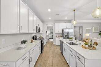 Building Photo - 11279 Canopy Loop