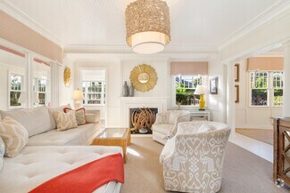 Building Photo - 357 Seabreeze Ave