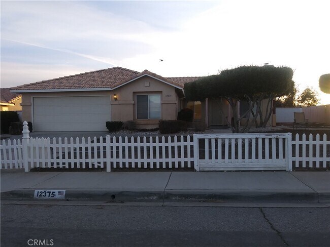 Building Photo - 12375 Pacoima Rd
