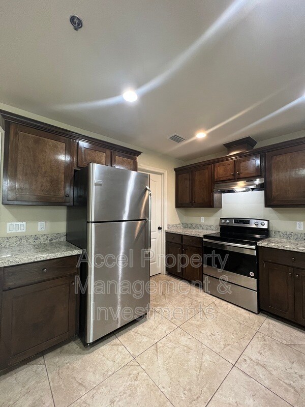 2603 E Eisenhower Ave, Mission, TX 78573 Condo for Rent in Mission