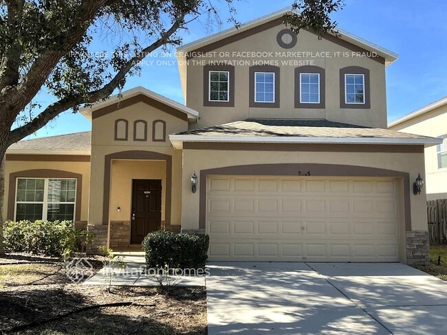 Building Photo - 5905 Lilac Lake Dr