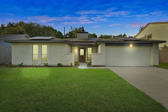Photo - 2322 Aprilmont Drive Unit House