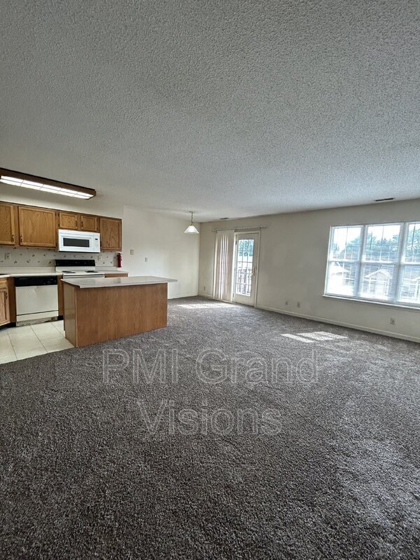 Foto del edificio - 1306 Arthur Ave